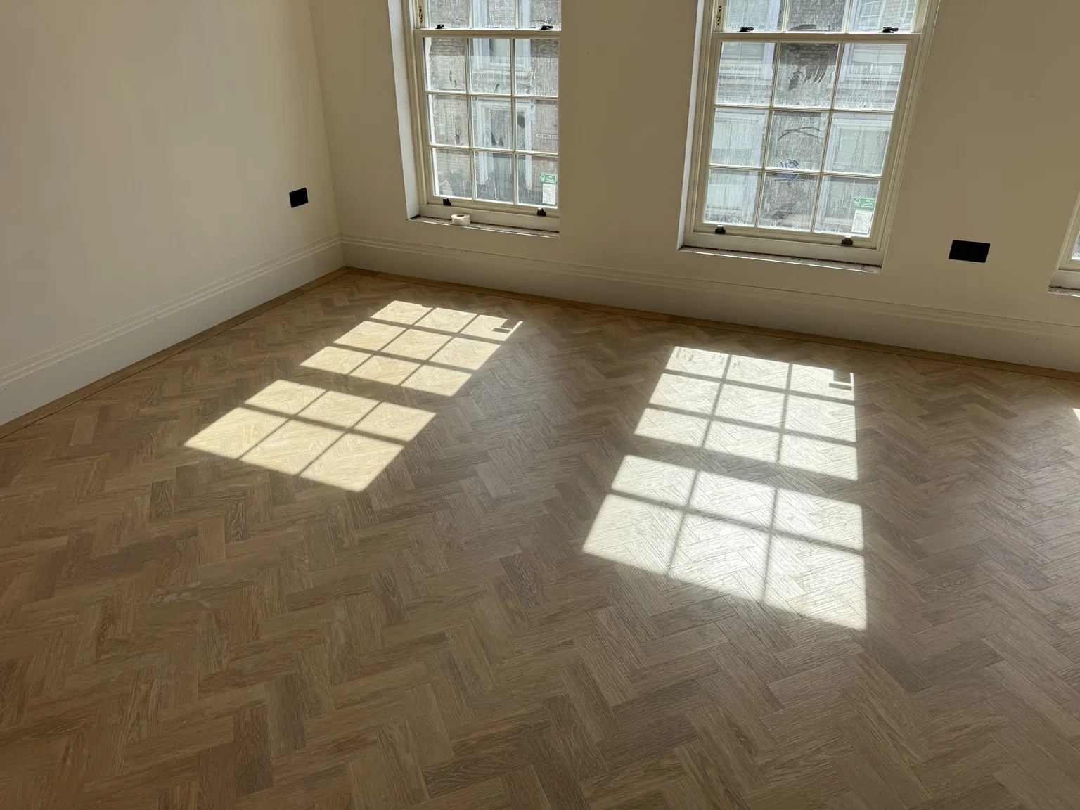Amtico flooring with bronze inlay in Wimbledon