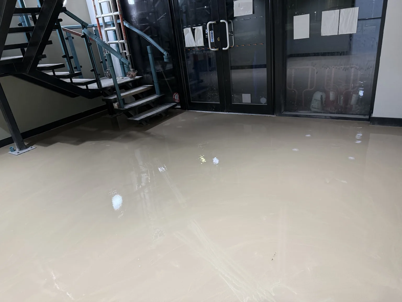 121 Yarmouth Road floor preparation